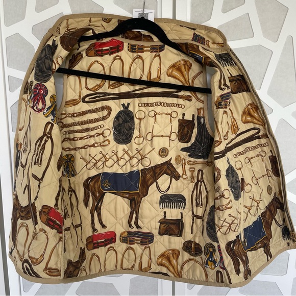 Vintage Women's Equestrian Themed Light Puffer Vest Tan Size L Large VGUC - Picture 4 of 14